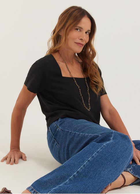 Blusa linho alfaiataria preto