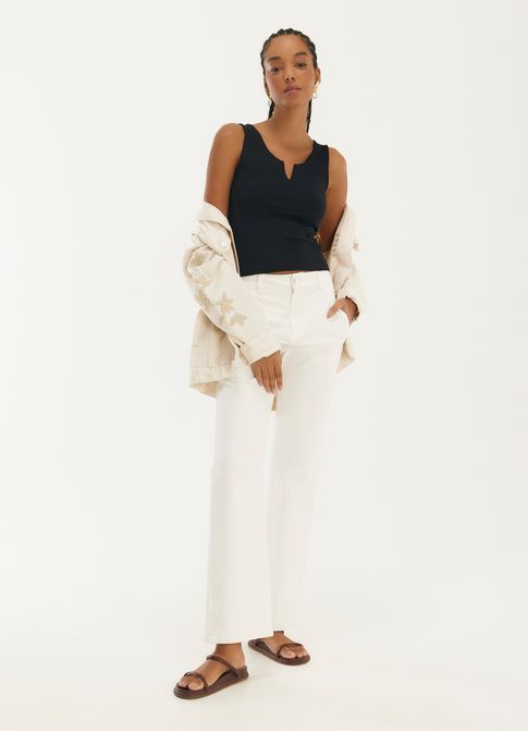 Calça sarja alfaiataria resinada branco