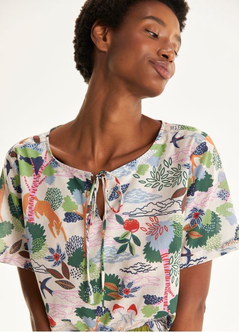 Blusa quadrada estampada fantasia