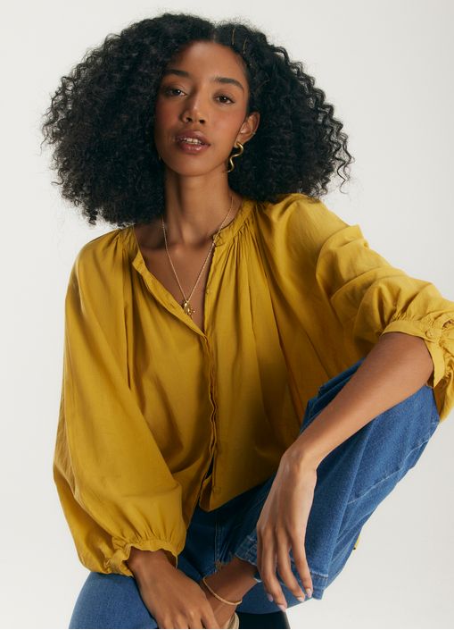 Bata voil franzido amarelo