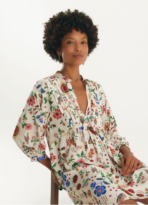 Vestido curto estampado caiena