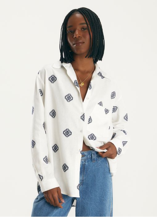 Camisa linho bordado alhambra