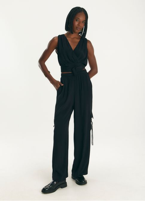 Blusa transpasse viscose creponada preto