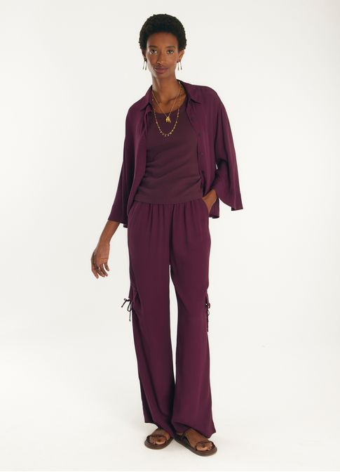 Calça cargo viscose creponada roxo