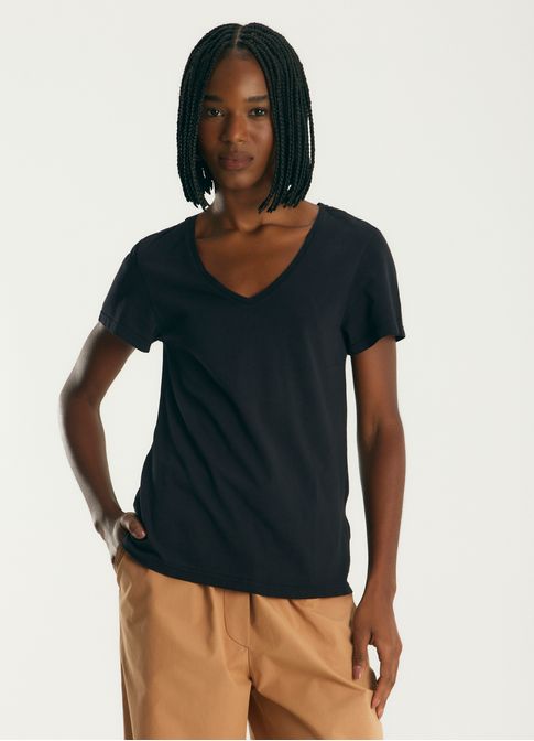 Blusa algodão gola v preto