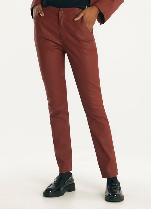 Calça sarja skinny resinada vermelho