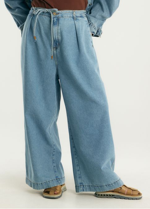 Calça jeans pantalona maxi jeans