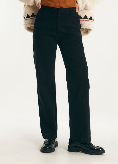 Calça sarja reta ultra comfort preto