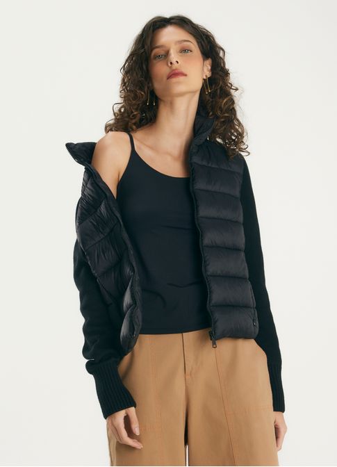 Blusa alça fina undr preto