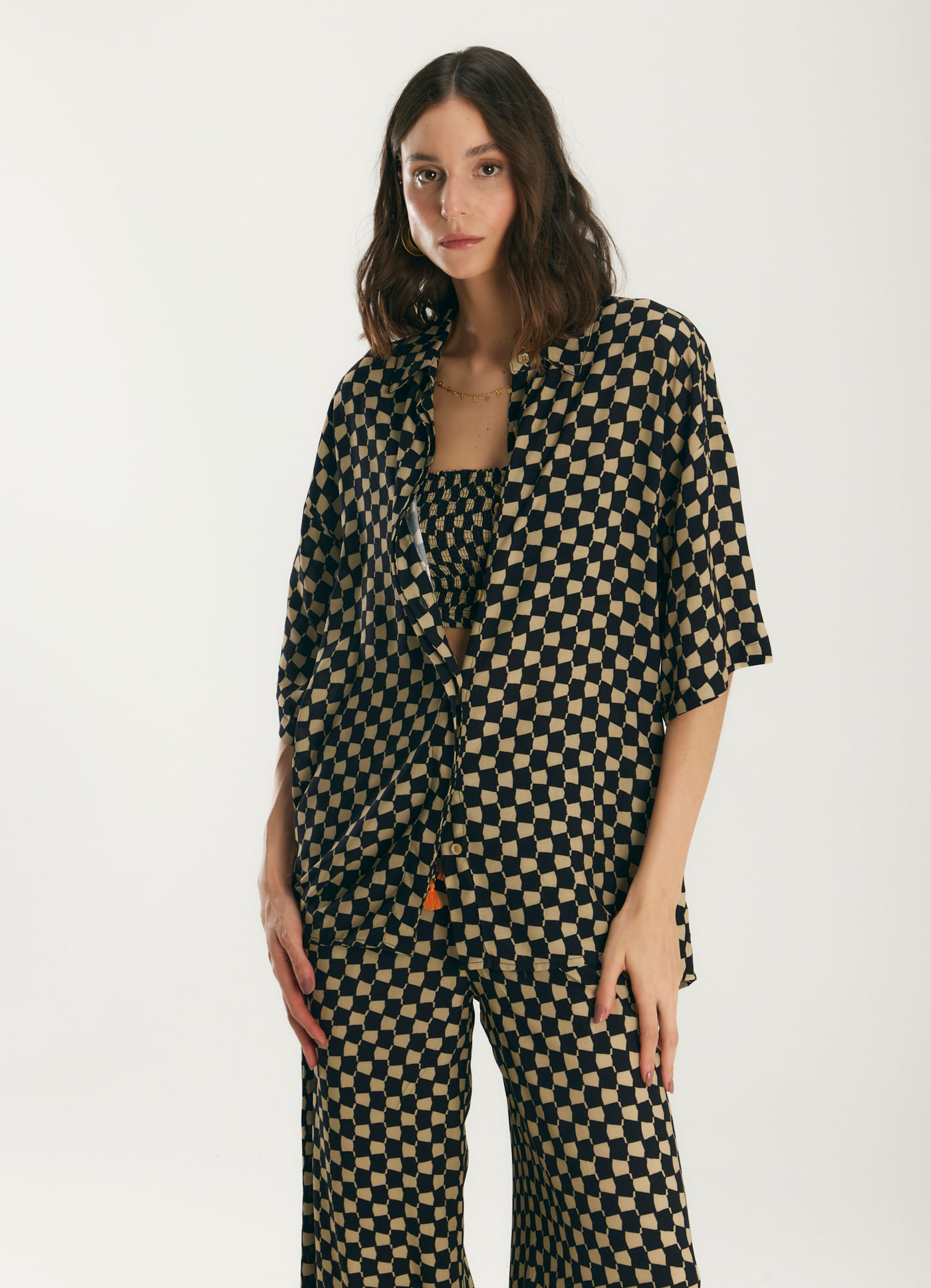 Camisa com top estampada losas