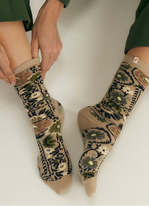 Meia estampada gracia