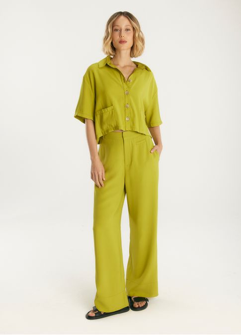 Calça alfaiataria viscose sarjada verde