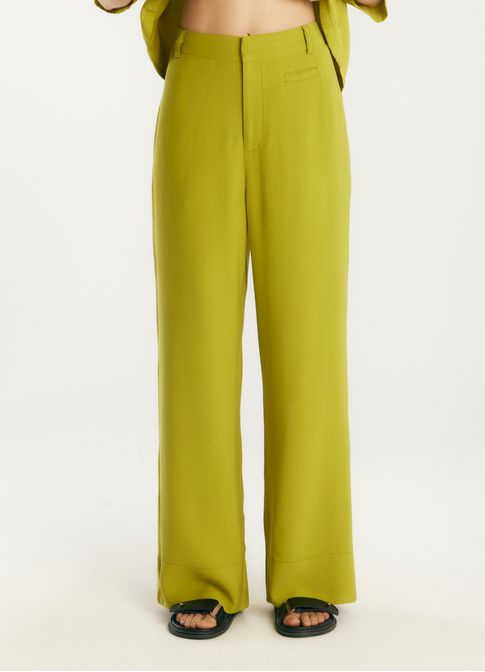 Calça alfaiataria viscose sarjada verde