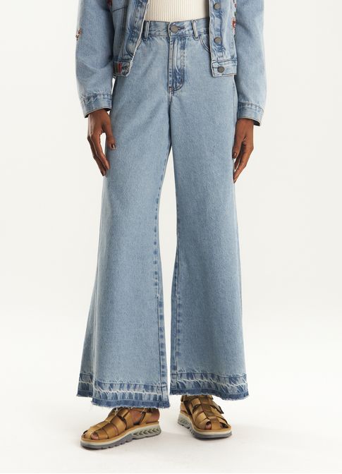 Calça jeans wide leg bordado bolso jeans