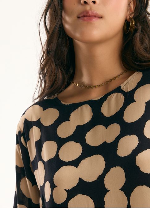 Vestido t-shirt dress estampado polka dots