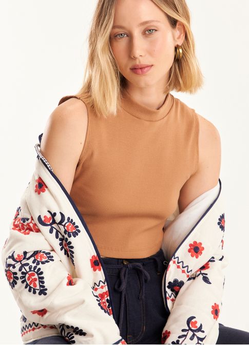 Cropped golinha ribana com elastano marrom