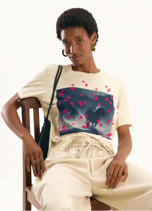 T-shirt classic liberdade areia