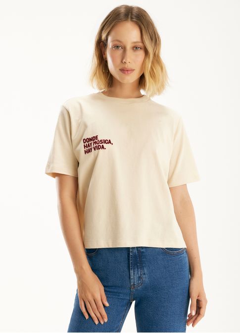 T-shirt box pasion areia
