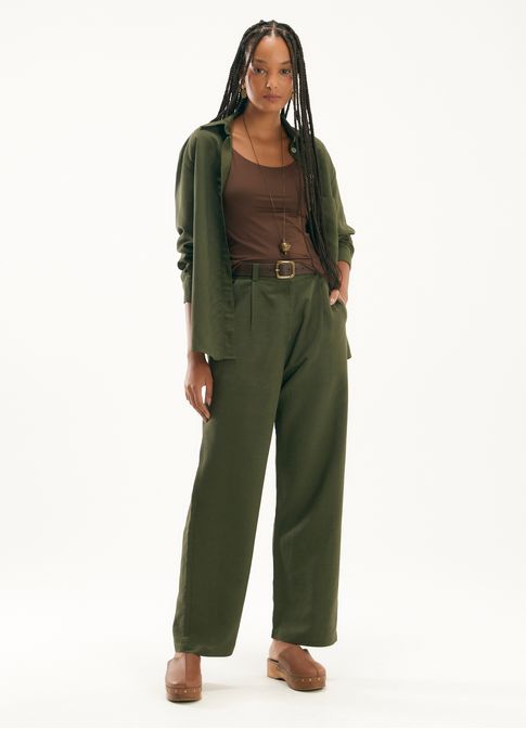 Camisa linho alfaiataria destinos verde militar