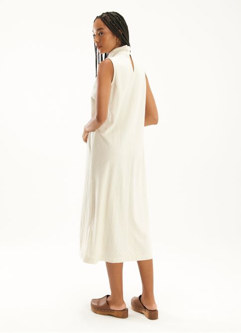 Vestido malha gola alta areia
