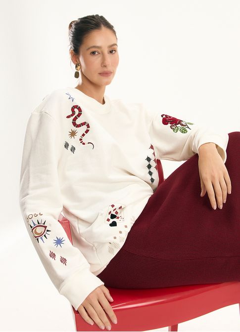 Moletom bordado mística off white