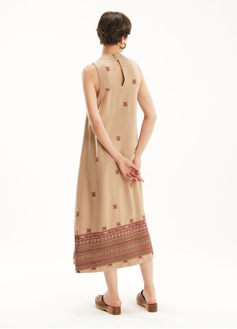 Vestido linho bordado étnico barrado