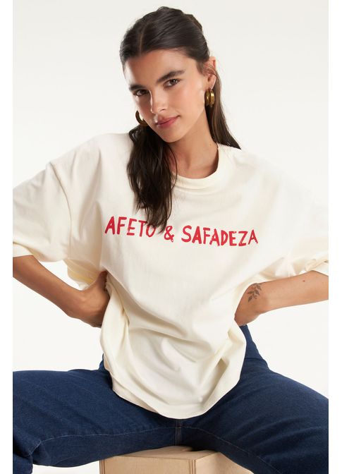 T-shirt maxi afeto e safadeza off white