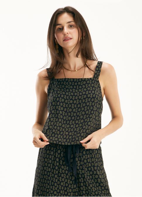 Blusa alca est padrao nos