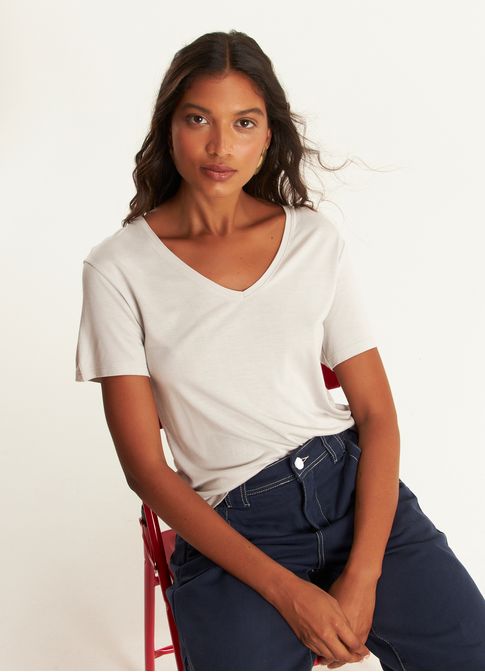 Blusa viscose gola v cinza