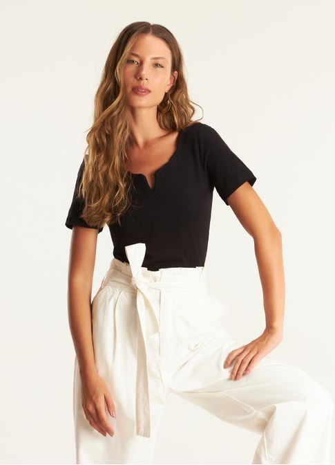 Blusa ribana viscose preto