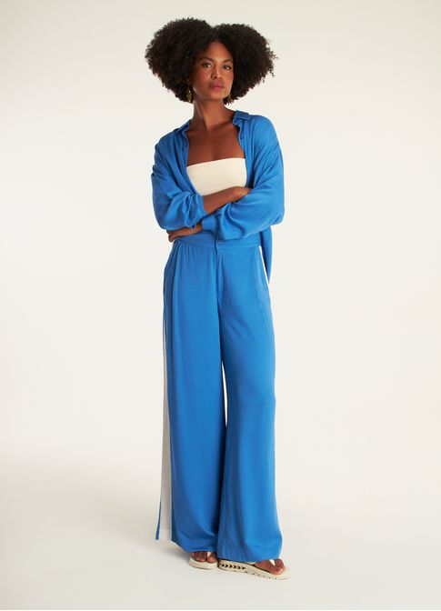 Calça alfaiataria viscose pluma azul
