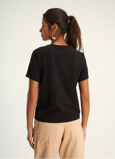 T-shirt slim intuitiva preto