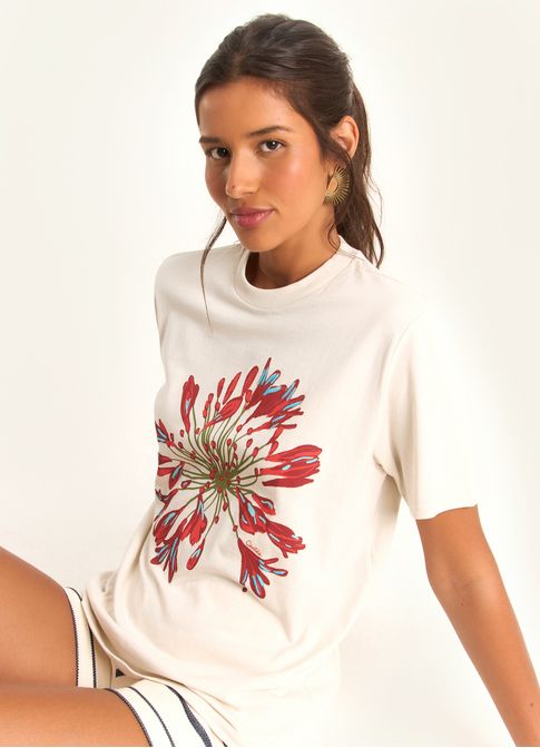 T-shirt classic bordada florescer areia