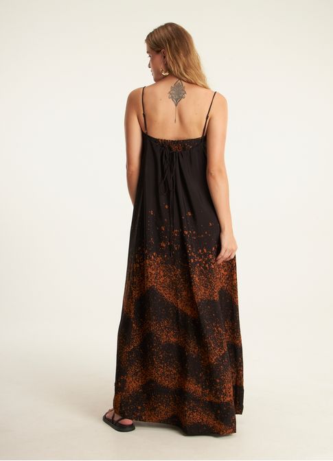 Vestido alcinha estampado vulcão
