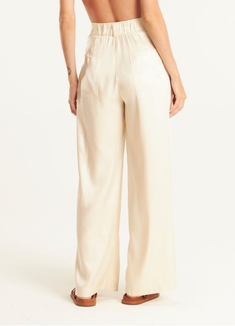 Calça alfaiataria viscose acetinada glow areia