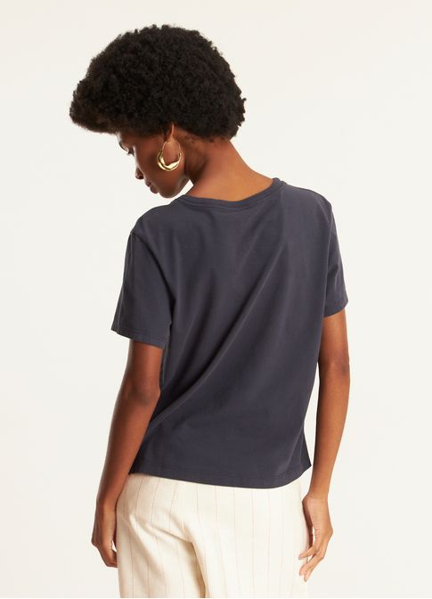 T-shirt baby look riso frouxo azul marinho