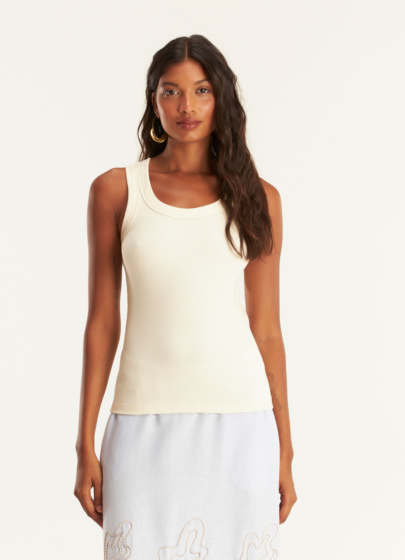 Regata básica ribana com elastano areia