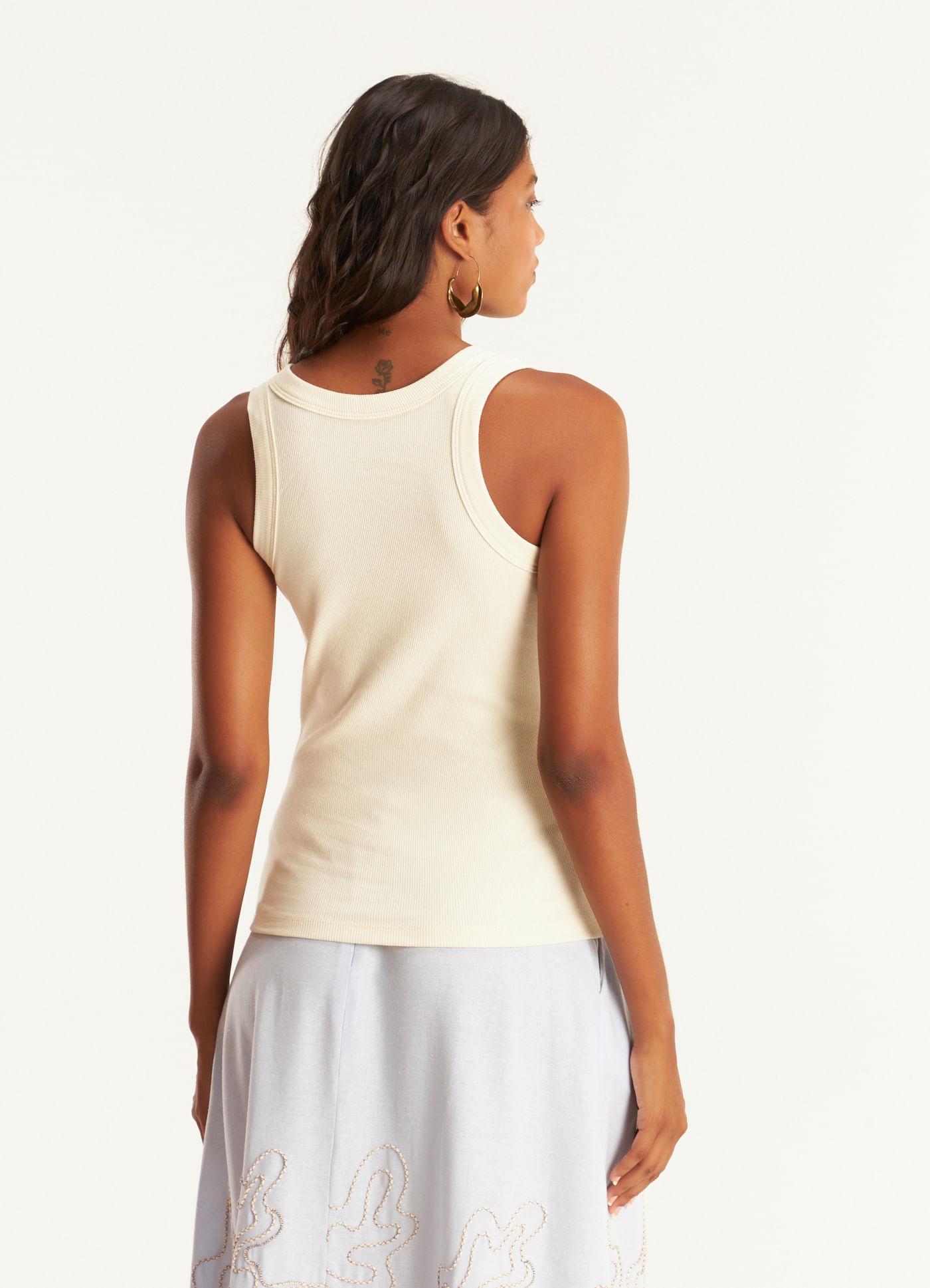 Regata básica ribana com elastano areia