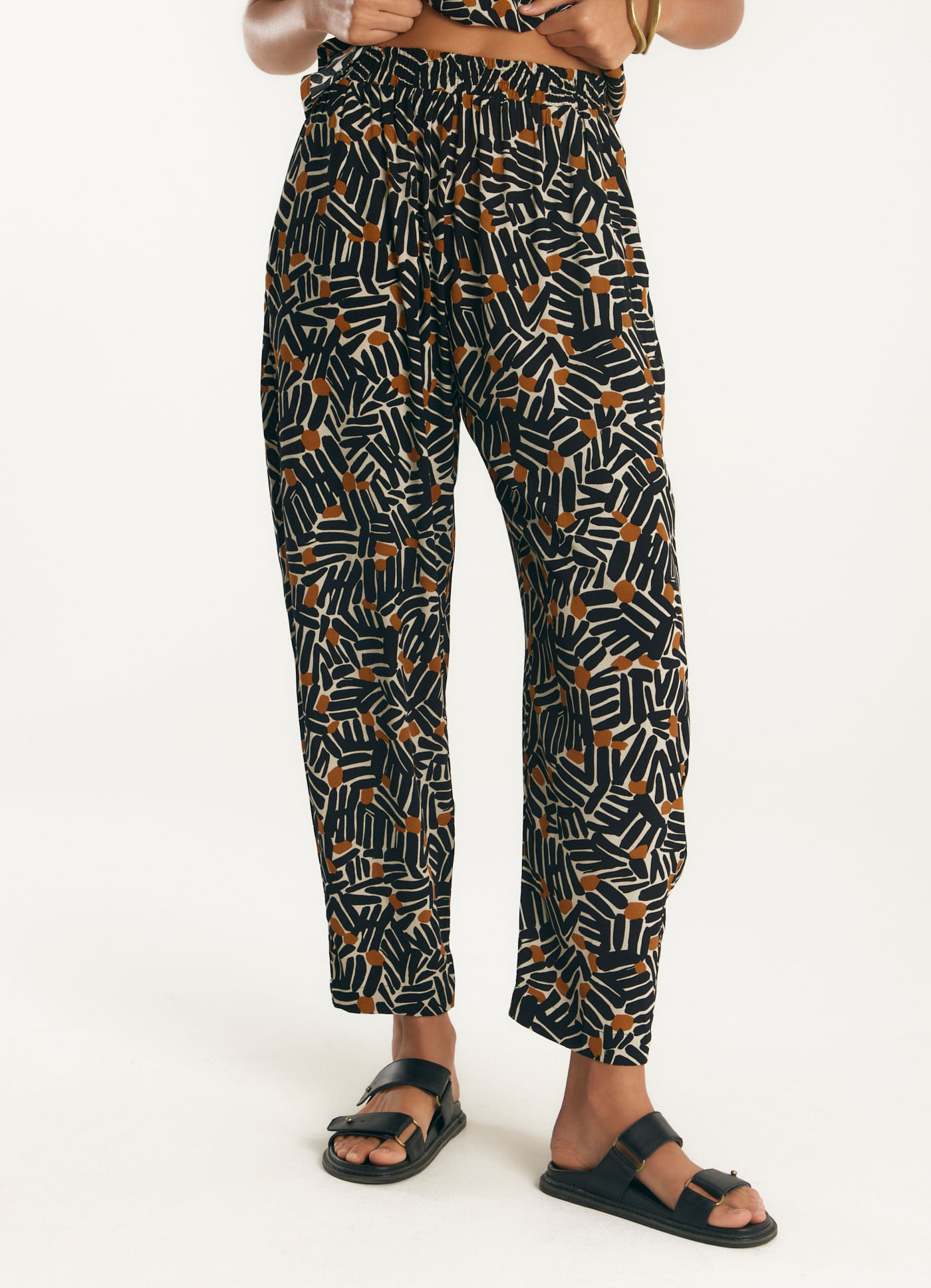 Calça crepe estampada caminos