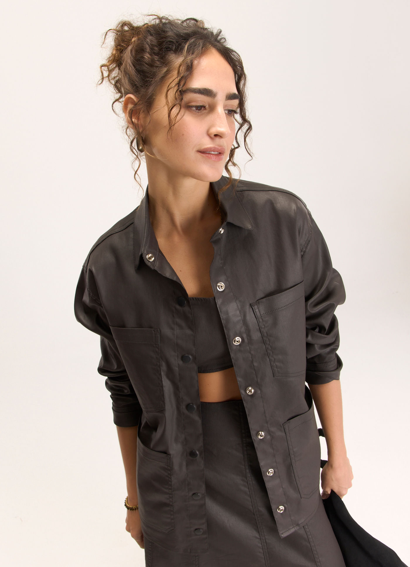 Jaqueta sarja resinada marrom