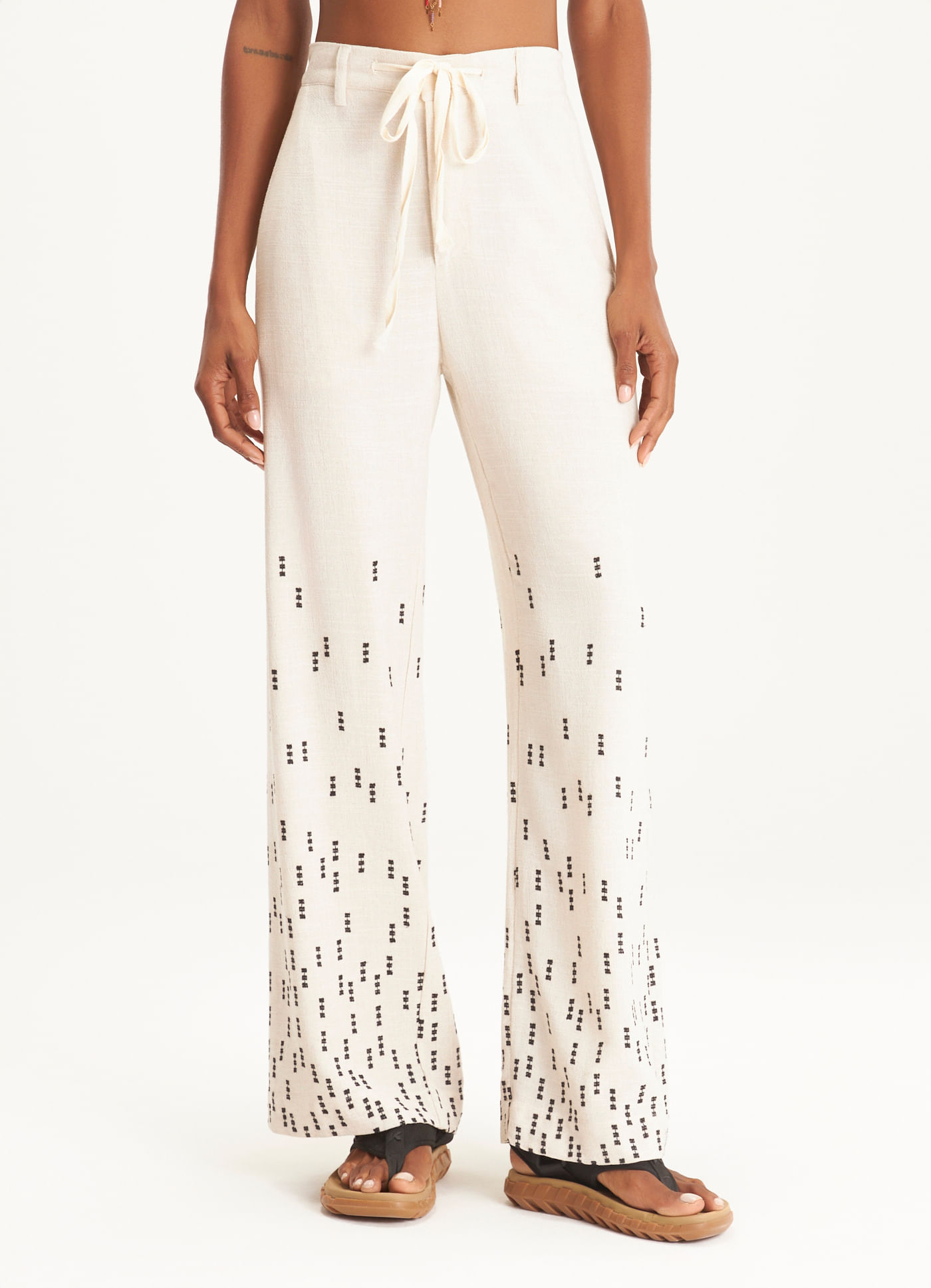 Calça linho bordado obsessão