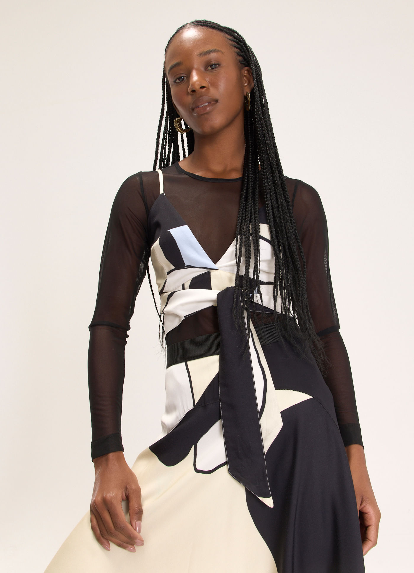 Blusa alcinha estampada equilíbrio