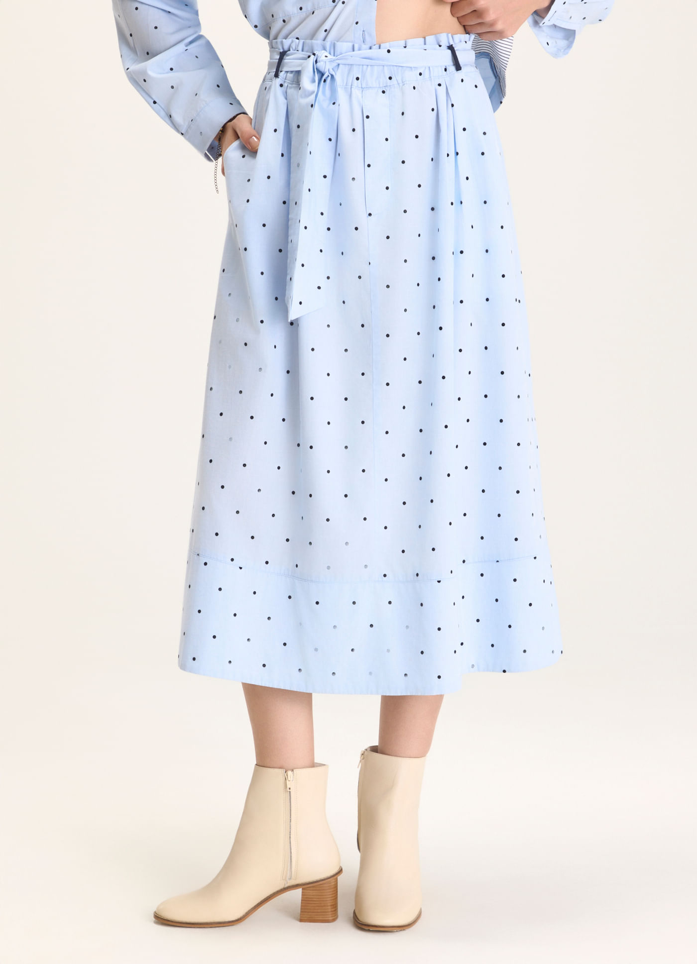 Saia midi algodão poá textura