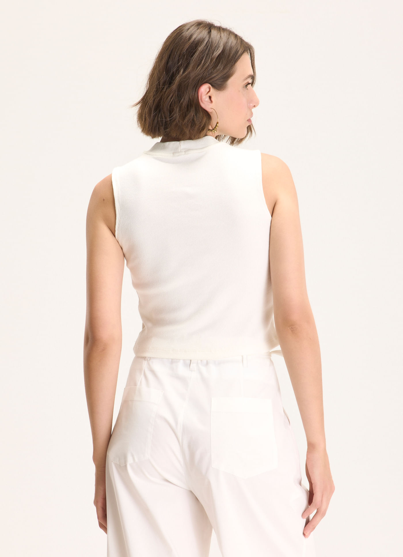 Regata cropped golinha ribana com elastano off white