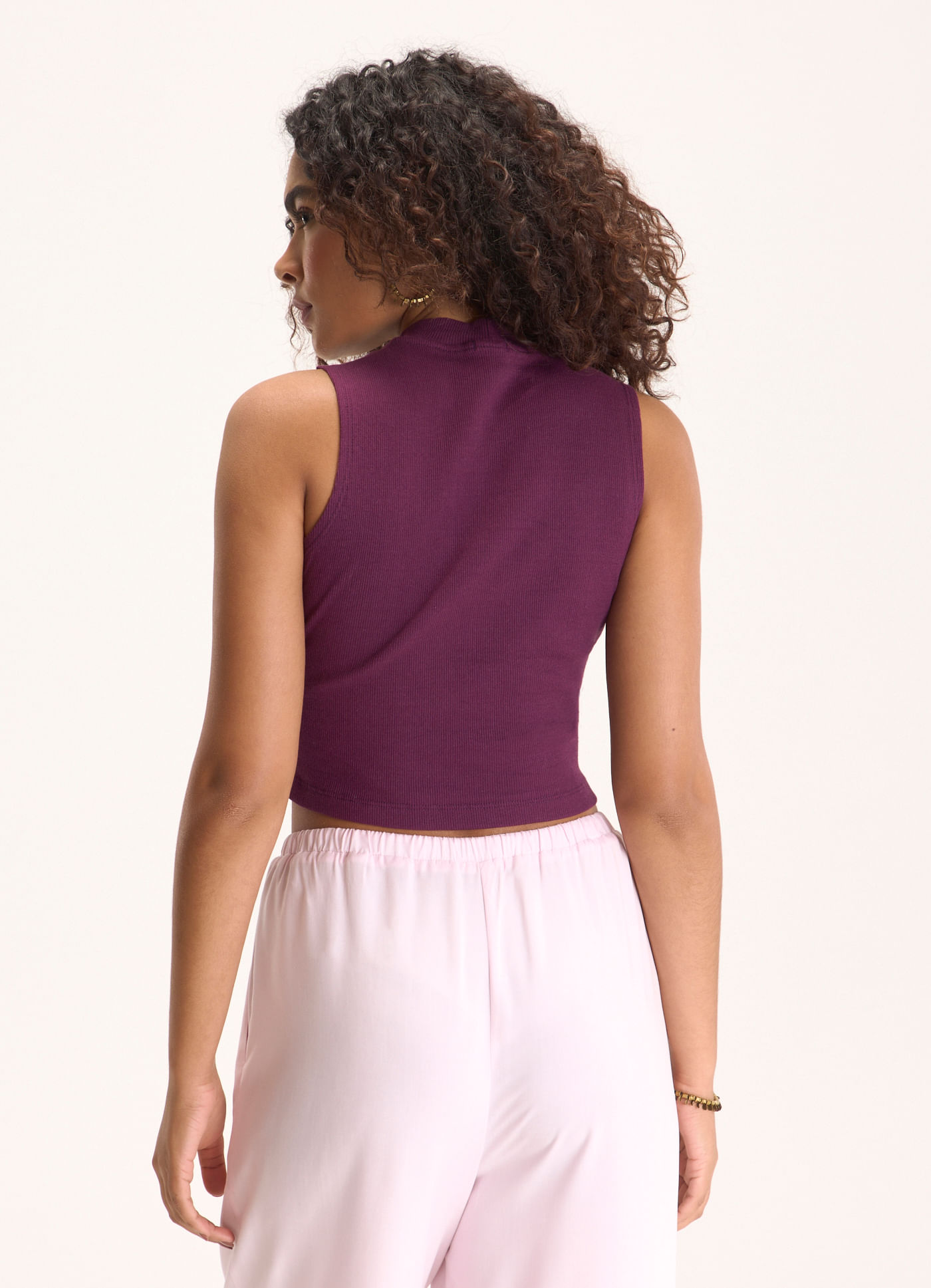 Regata cropped golinha ribana com elastano roxo