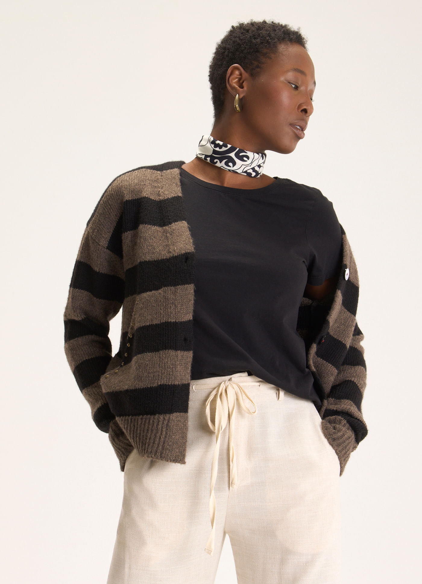 Blusa básica algodão slim preto