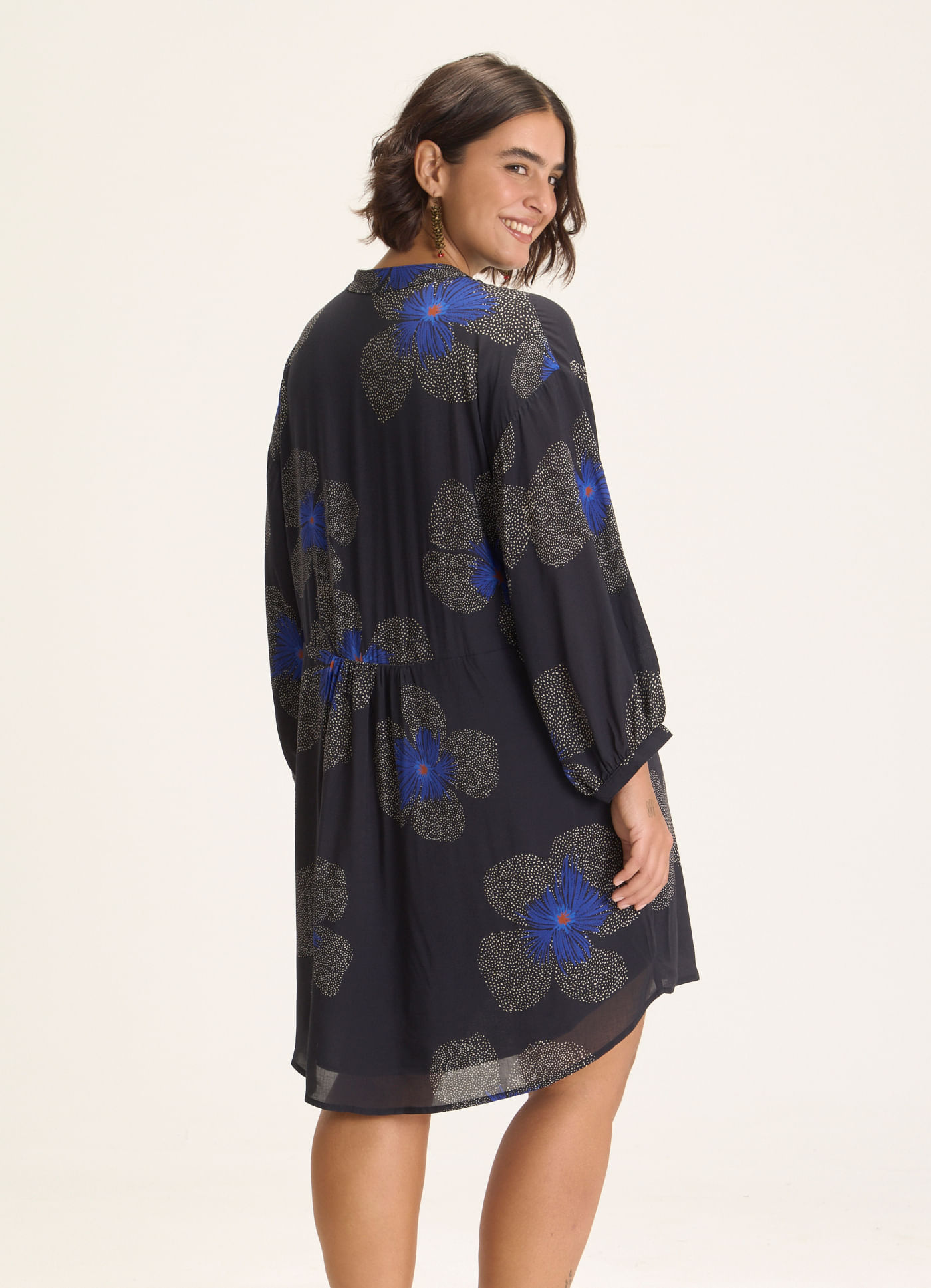 Vestido curto estampado floral yaya