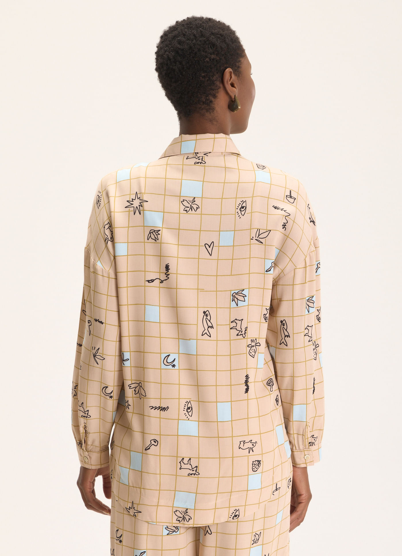 Camisa estampada riscada