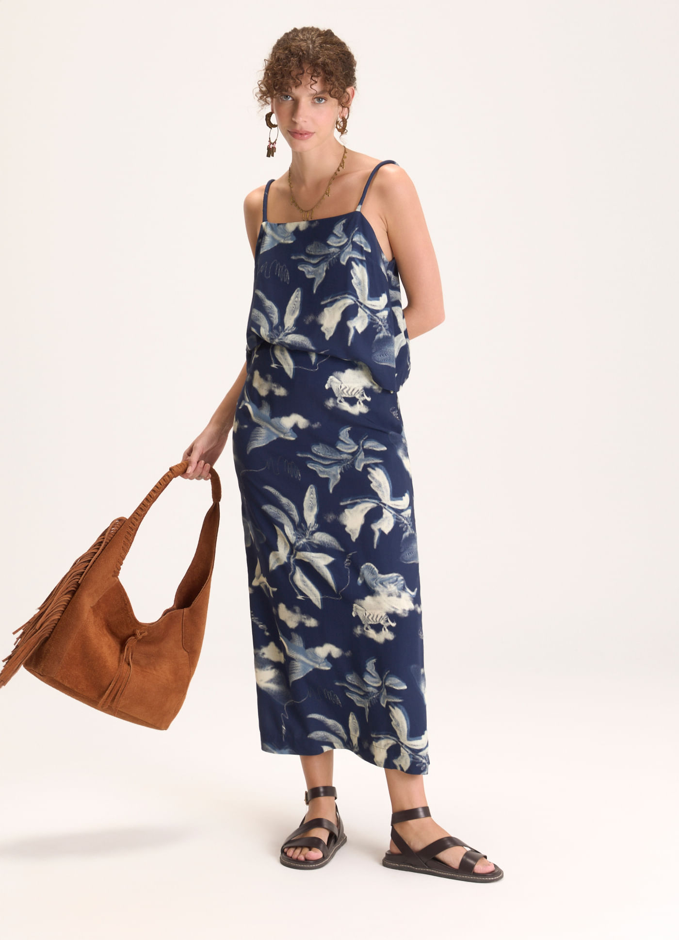 Saia estampada surreal