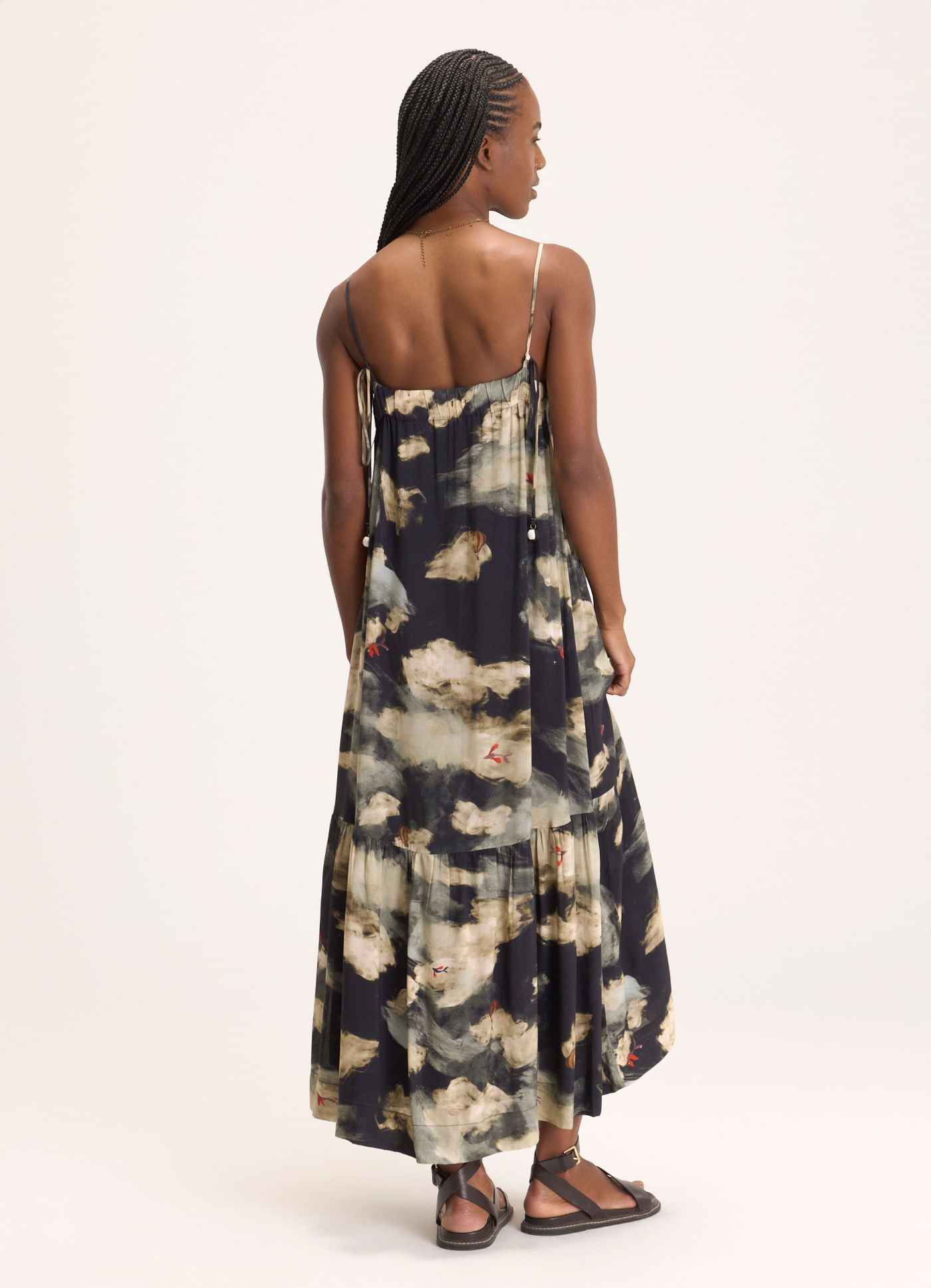 Vestido alcinha estampado sonho lúcido